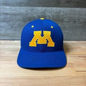 Minnesota Golden Gophers Hat Cap Medium Large Blue Gold Fitted Baseball Retro